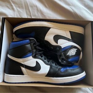Nike Air Jordan 1 Retro High OG - Royal Toe